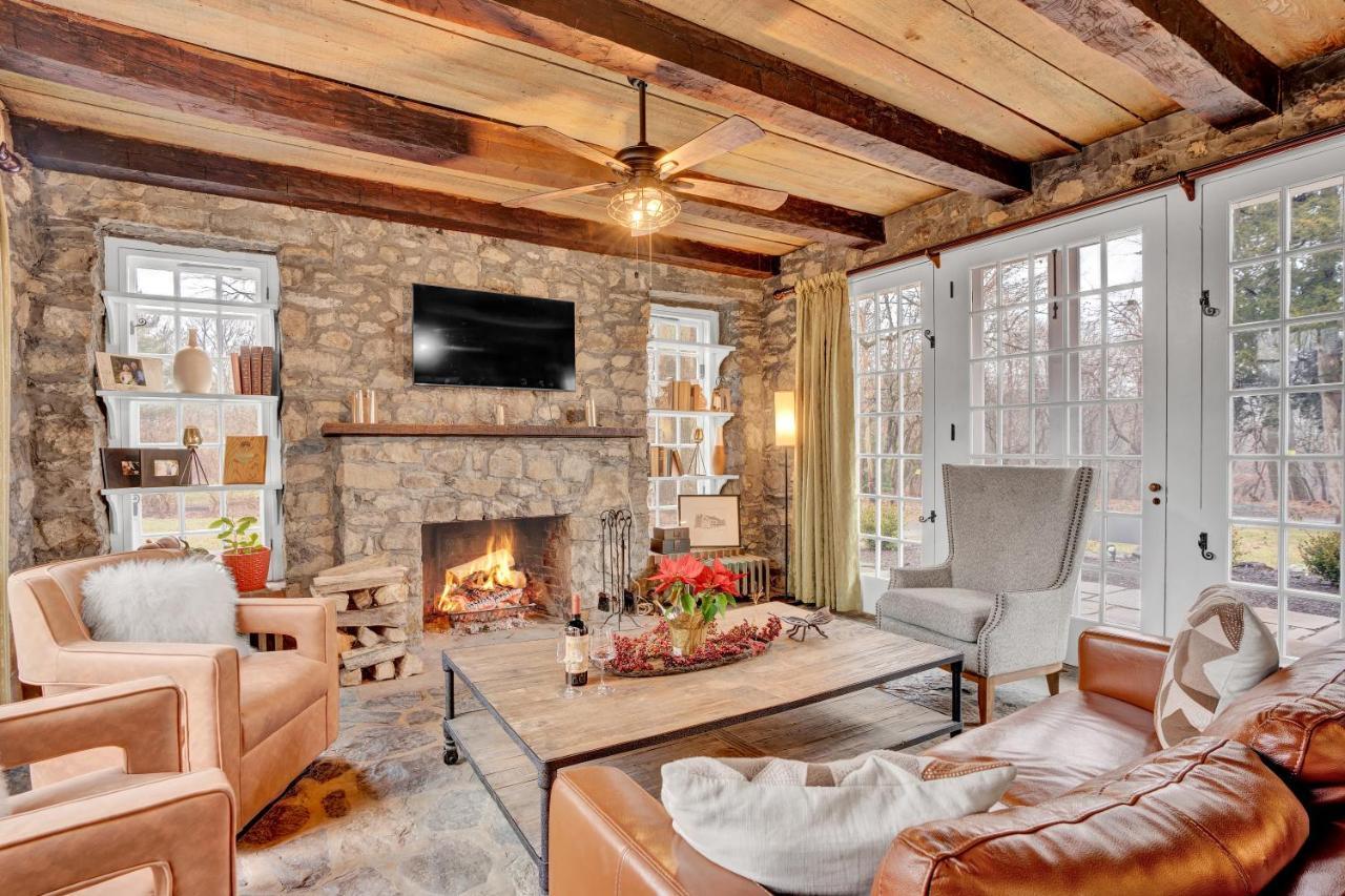 Chimney Hill Estate Inn Lambertville Exterior photo