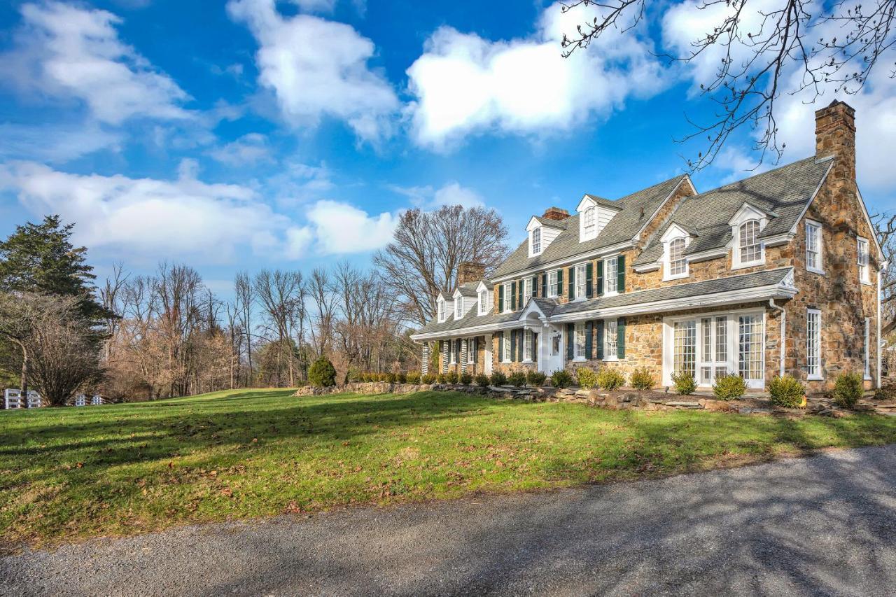 Chimney Hill Estate Inn Lambertville Exterior photo