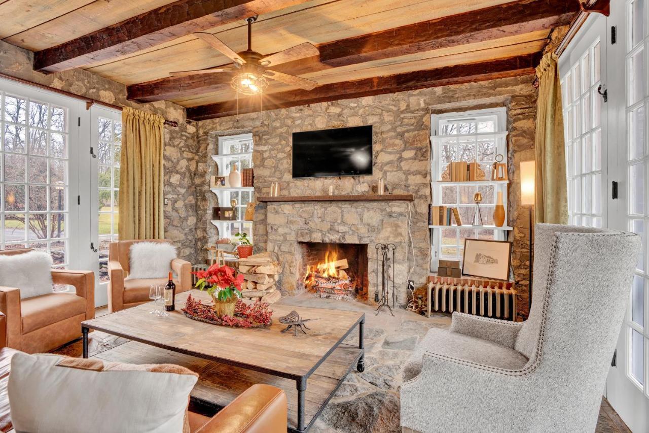 Chimney Hill Estate Inn Lambertville Exterior photo