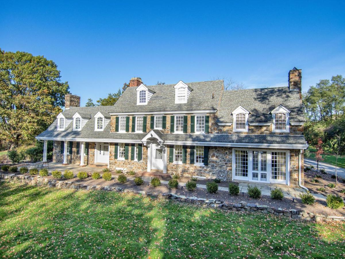 Chimney Hill Estate Inn Lambertville Exterior photo